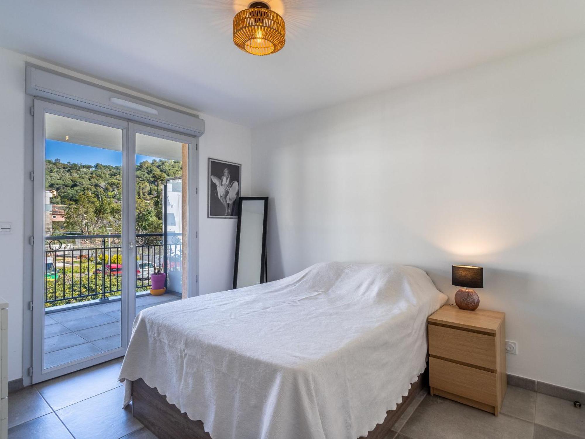 Apartment Le Jardin Du Loderi-2 By Interhome Bormes-les-Mimosas Exteriör bild