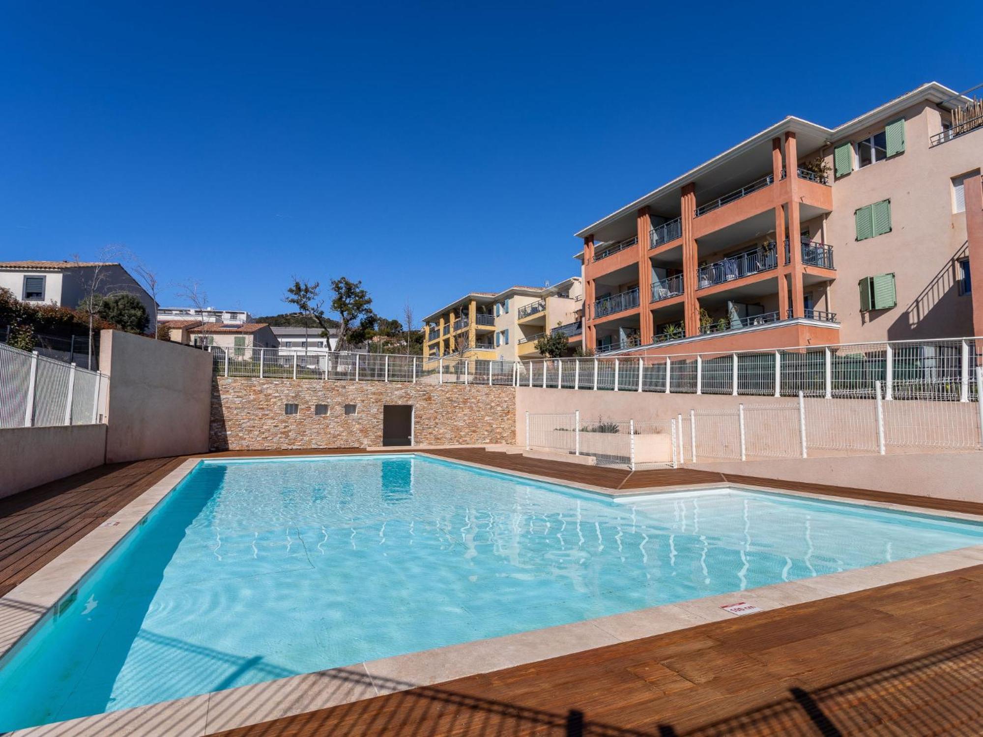 Apartment Le Jardin Du Loderi-2 By Interhome Bormes-les-Mimosas Exteriör bild